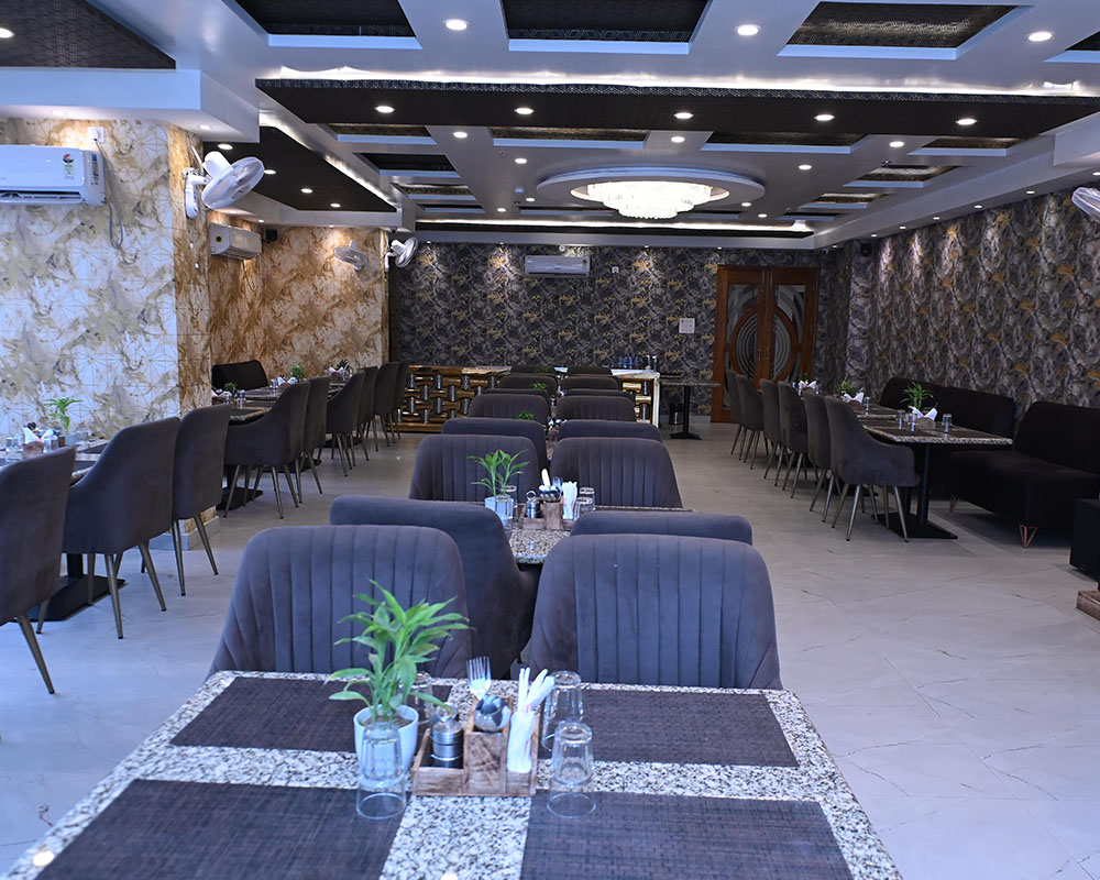 Top Restaurant in Varanasi – Hotel Varuna Grand